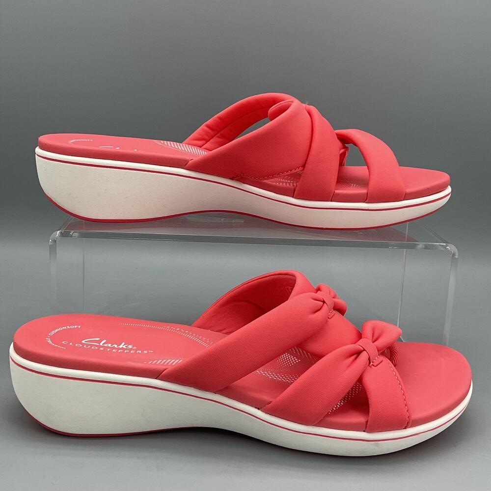 NEW Clarks Women’s BreezeRae Cam Thong Sandals Coral Size 9.5M